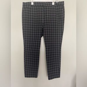 Womens pixie high rise work pant (old navy)